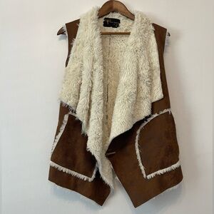 Women’s faux suede and shearling penny lane vest brown hippie boho toggle size M